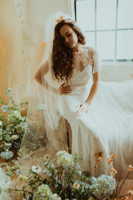 Modern bridal style