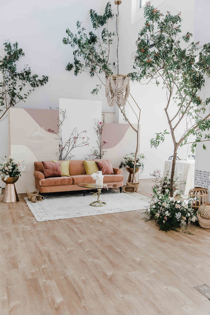 Indoor wedding decor