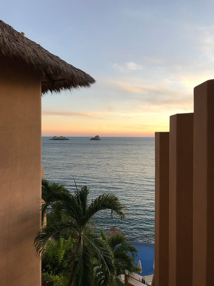 Girl's trip to Cala De Mar in Ixtapa, Mexico