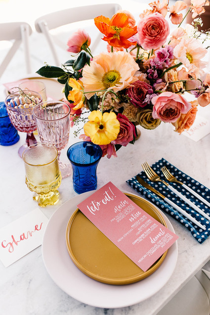 Colorful spring floral wedding in Southern California at Oakridge Farmhouse