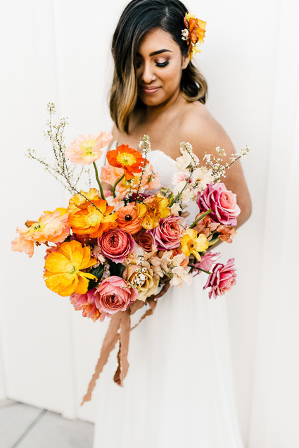 Colorful spring floral wedding in Southern California at Oakridge Farmhouse