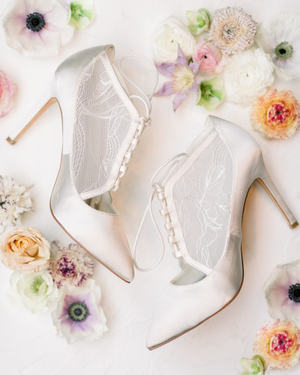 How to elope in Paris in the spring, at the most beautiful Art Nouveau cafe