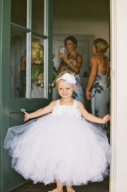 Tropical wedding in Maui at the Olowalu Plantation House