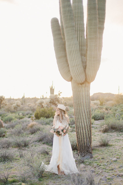 Desert chich bridal fashion ideas in Arizona