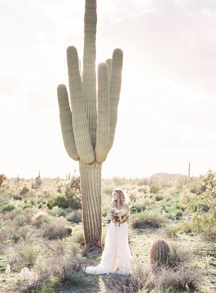 Desert chich bridal fashion ideas in Arizona