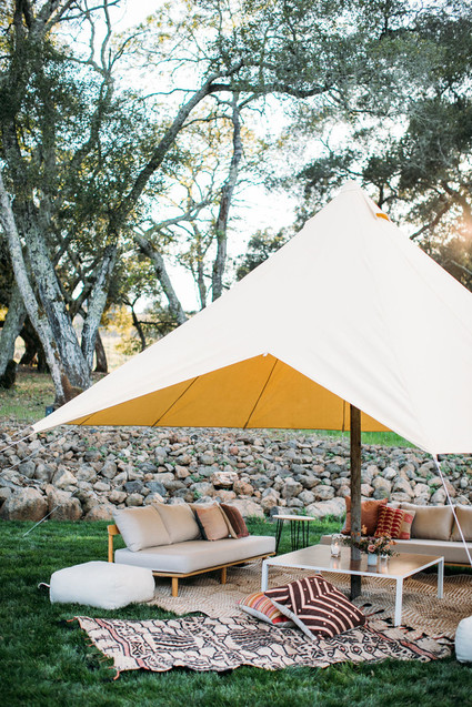 Glamping lounge