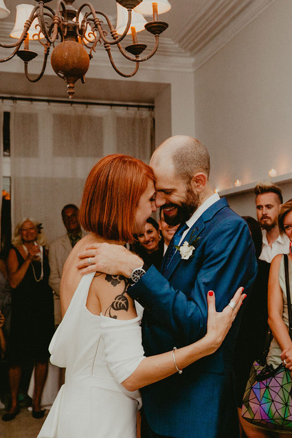 Whimsical stylish wedding in a Brooklyn brownstone