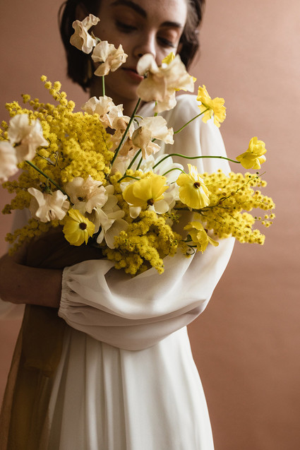 Modern mauve and yellow wedding palette and bridal inspo