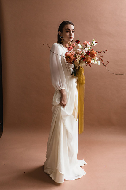 Modern mauve and yellow wedding palette and bridal inspo