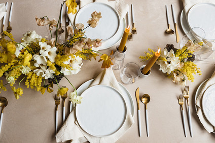 Modern mauve and yellow wedding palette and bridal inspo