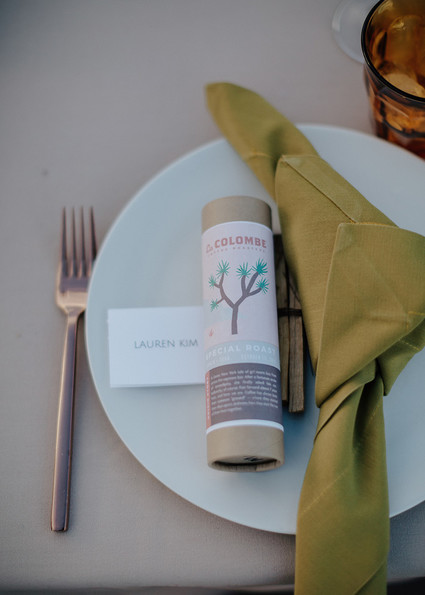 Folksy Joshua Tree wedding with the ultimate desert color palette