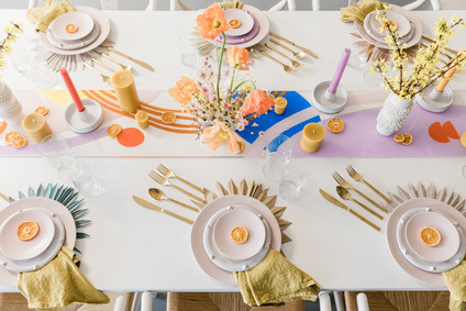 Modern spring tablescape ideas plus 3 spring cocktails