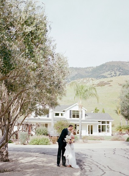 The ultimate in California elegance at this Higuera Ranch barn wedding in San Luis Obispo