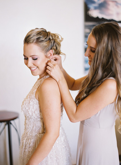 Romantic Hawaii wedding with an insanely cool dress, inspired by a Maui sunset
