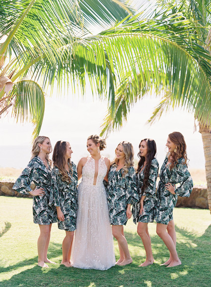 Romantic Hawaii wedding with an insanely cool dress, inspired by a Maui sunset