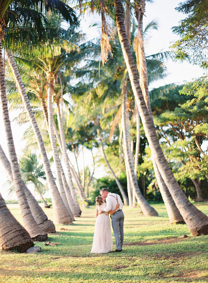 Romantic Hawaii wedding with an insanely cool dress, inspired by a Maui sunset