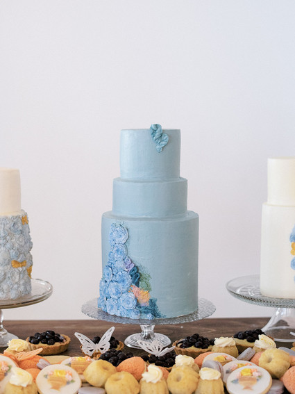 Blue wedding cake