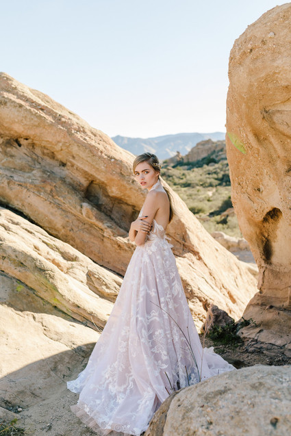 Boho bridal vibes at Vasquez Rocks