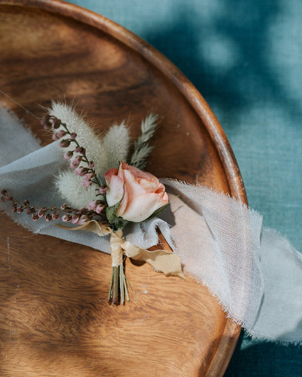 A rustic barn wedding at Red Barn Ranch inspired by berries and summer flowers