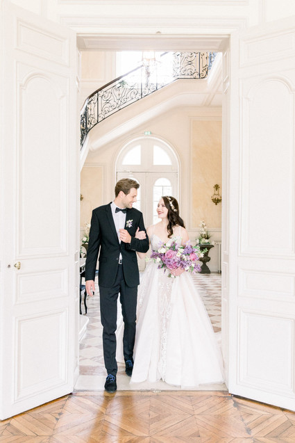 How to plan a Paris destination wedding at a French chateau