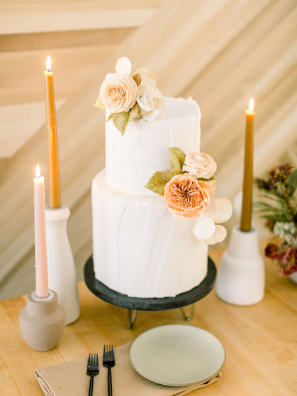 Modern wedding cake