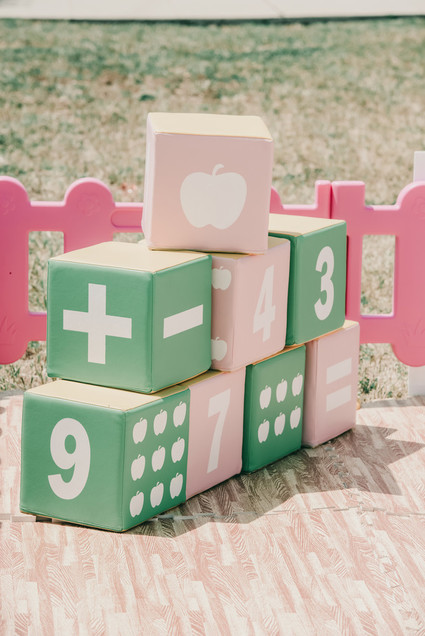 Jewel-themed kids birthday party