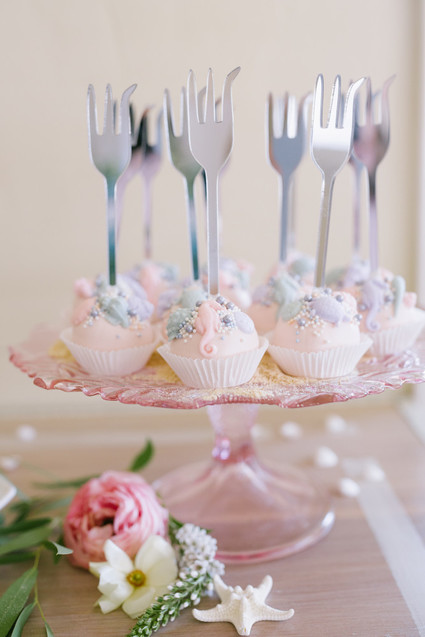 Under the sea themed desserts