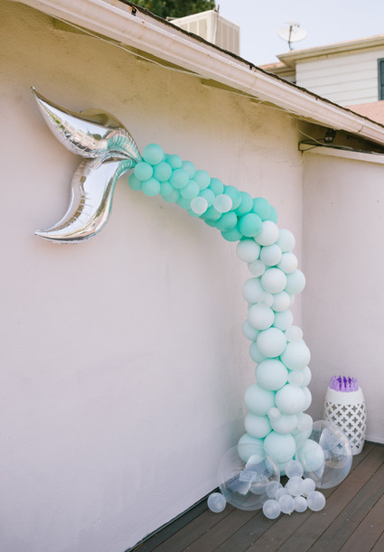 Under the sea themed balloon decor