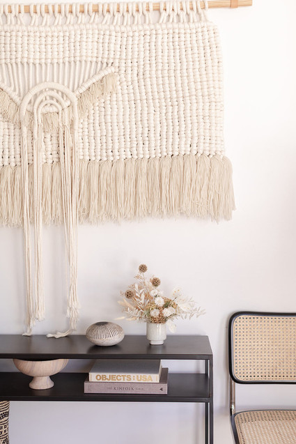 summer baby shower with dried florals