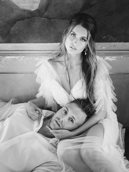 Elegant european wedding cake