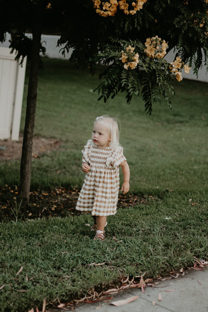 Quincy Maeâ€™s daisy inspired 2nd birthday from Kelli Murray Inspiration