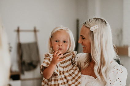 Quincy Maeâ€™s daisy inspired 2nd birthday from Kelli Murray