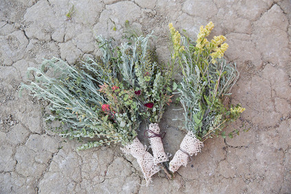 A unique adventurous glamping wedding at Black Rock