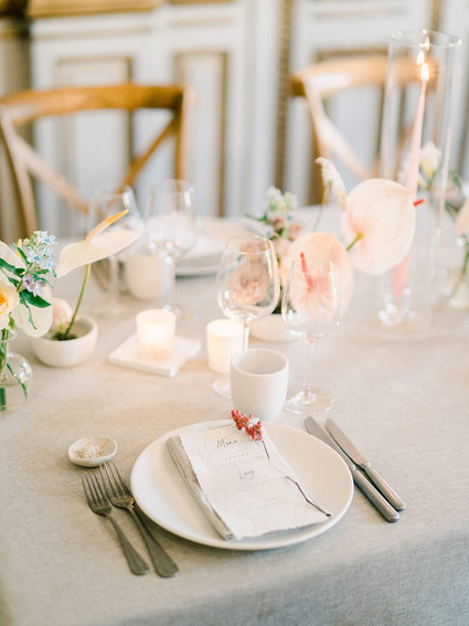 White and pink place settings