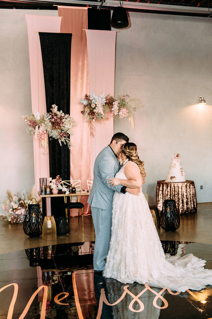 Luxe modern wedding decor