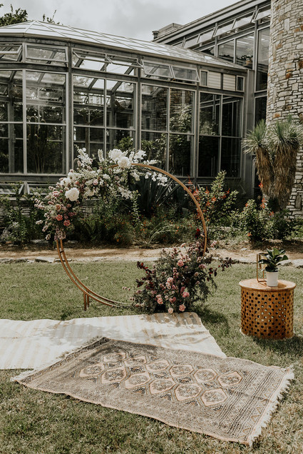 Floral ceremony hoop