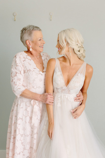 McKenna Bleuâ€™s blush + white North Carolina wedding