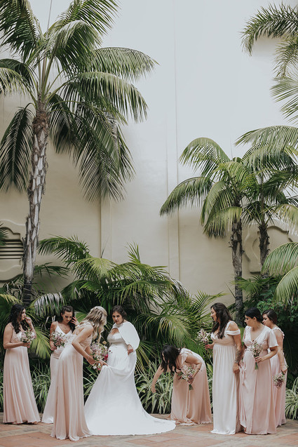 Cape wedding dress Inspiration