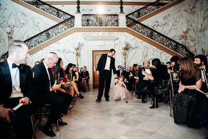Elegant New York City winter wedding at The Metropolitan Club