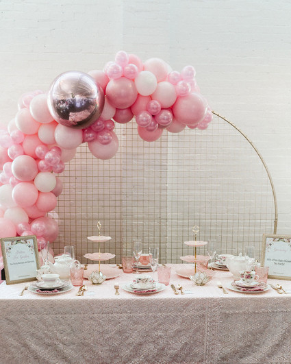 Baby shower balloon arch