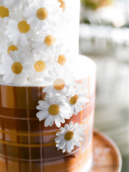 Daisy cake