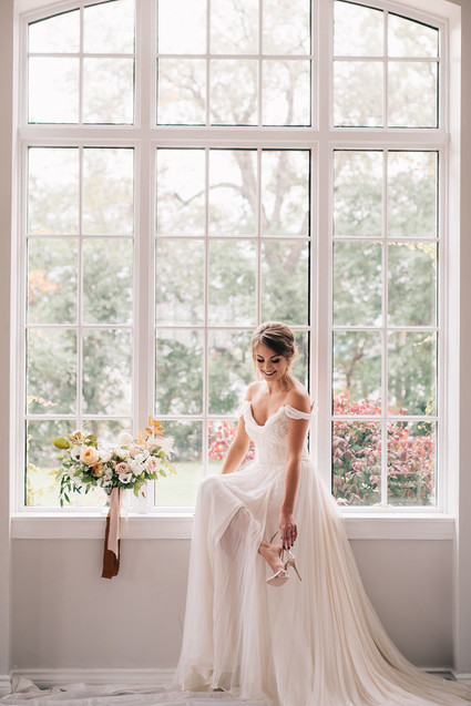 Off shoulder wedding dress