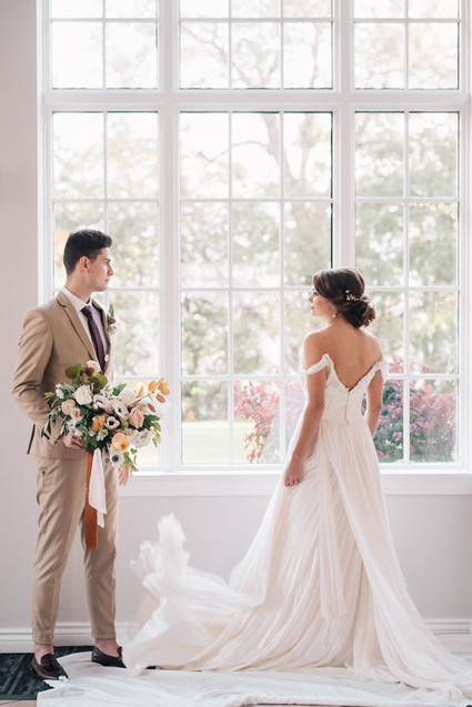 Soft, romantic watercolor inspired fall wedding ideas