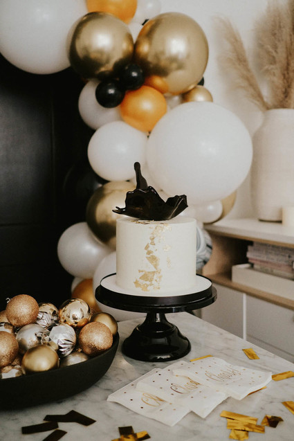 NYE cake