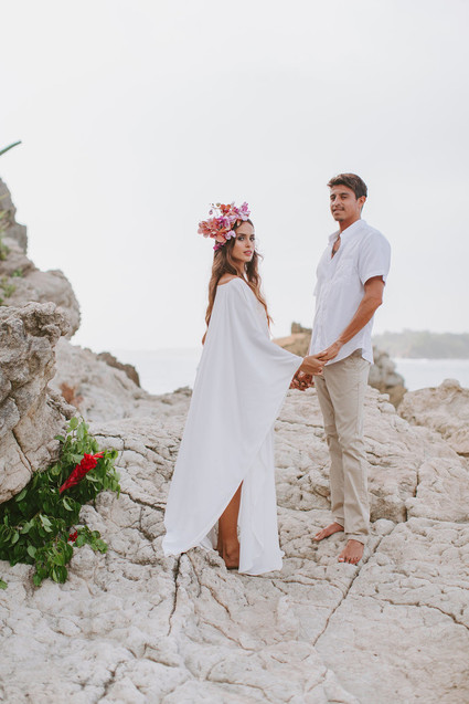Tropical beach wedding in Costa Rica