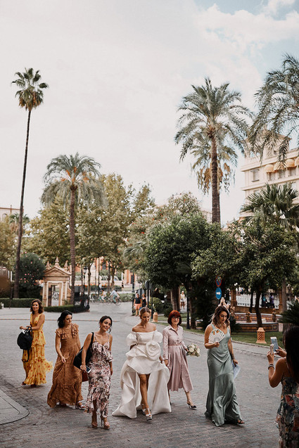 modern bridesmaids