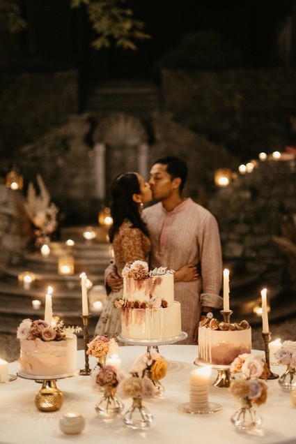 cake table at wedding
