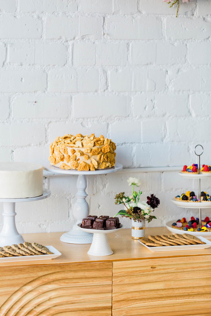 baby shower dessert table