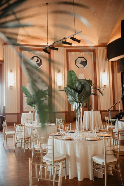 Tropical centerpiece