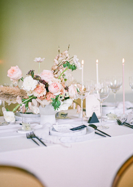 marble place settings for wedding